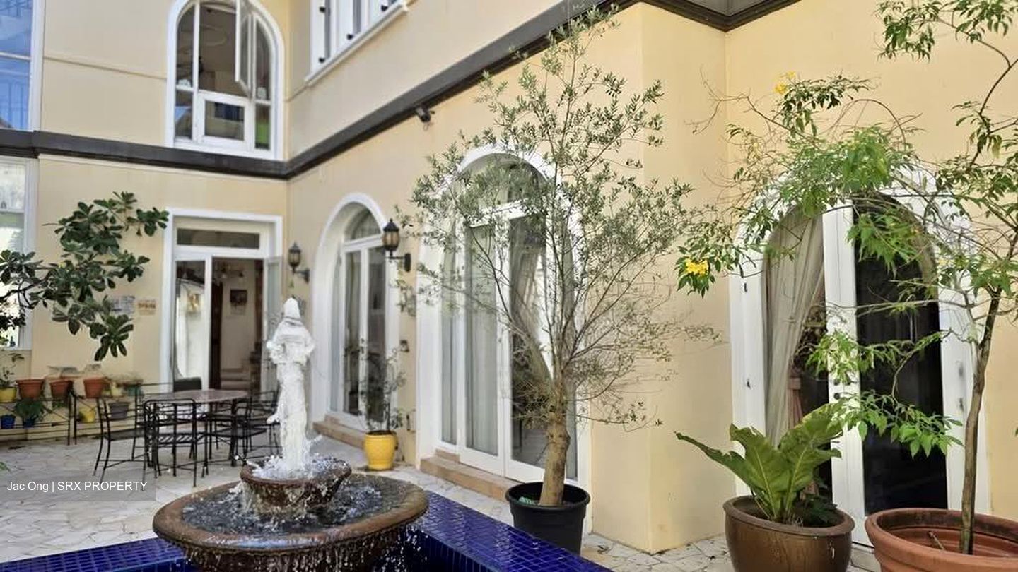 Coronation Road (D10), Detached #630857271